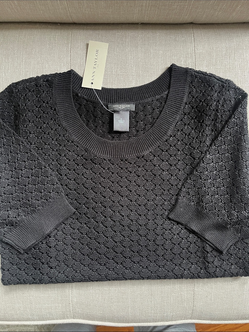 Ann Taylor Black Openwork Short Sleeve Knit Top-NWT-size Small